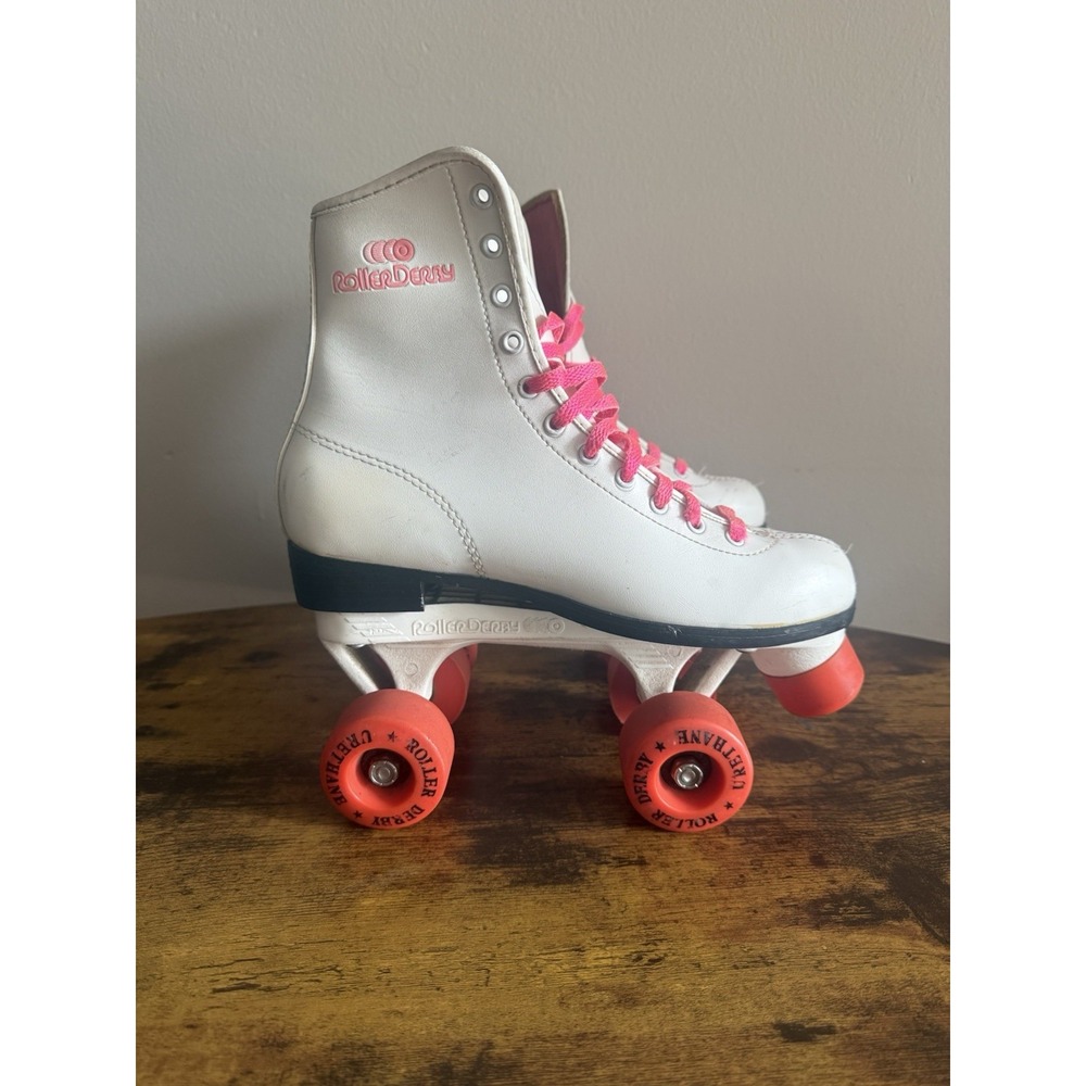 Vintage Roller Derby Women's Roller Skates White And Pink Quad Style Size 7